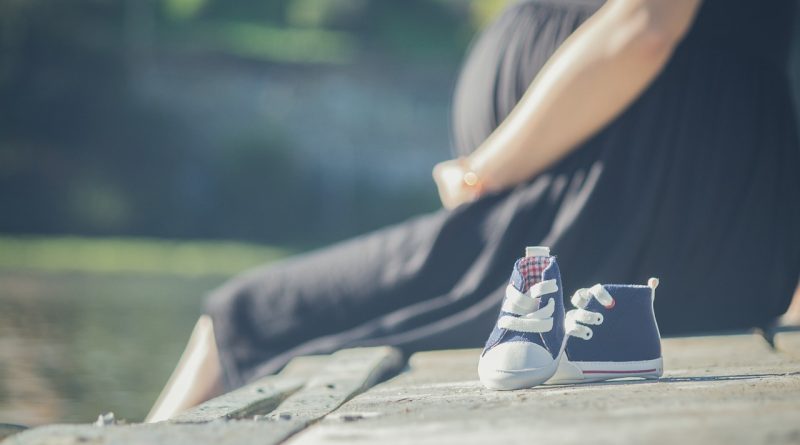 Позаматкова вагітність